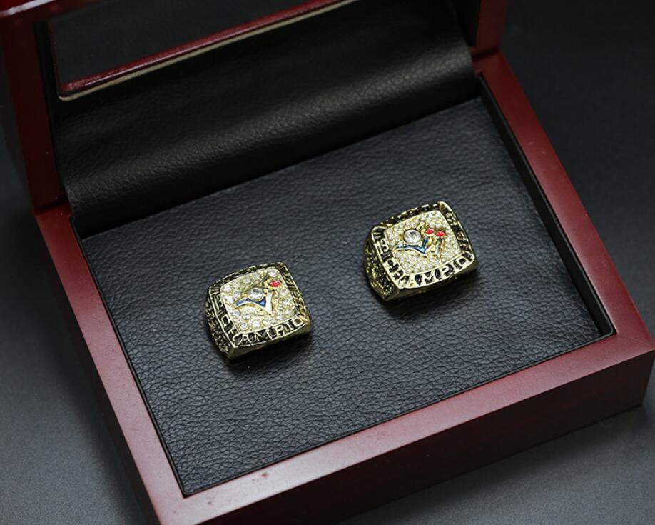 A Set Toronto Blue Jays 1992 1993 World Series Championship rings With