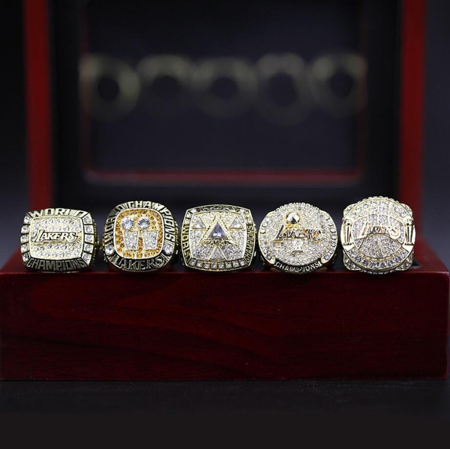A Set Los Angeles Lakers Kobe Bryant Basketball Championship rings 5Pc