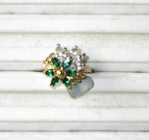Green Flower Stone CZ  Ring 18Gold  Plated Size 6