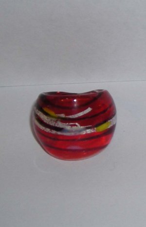 White  red  MURANO GLASS RING Size 8