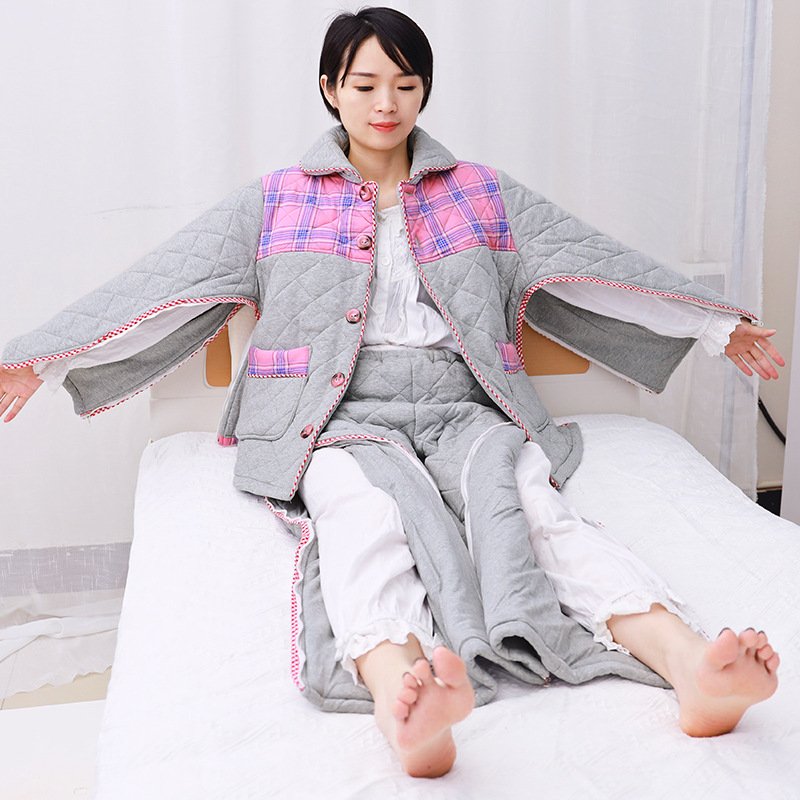 Female Cotton Patient Gown Nursing Clothes Easy To Wear/Take Off Three-Layer Quilted For Health Care