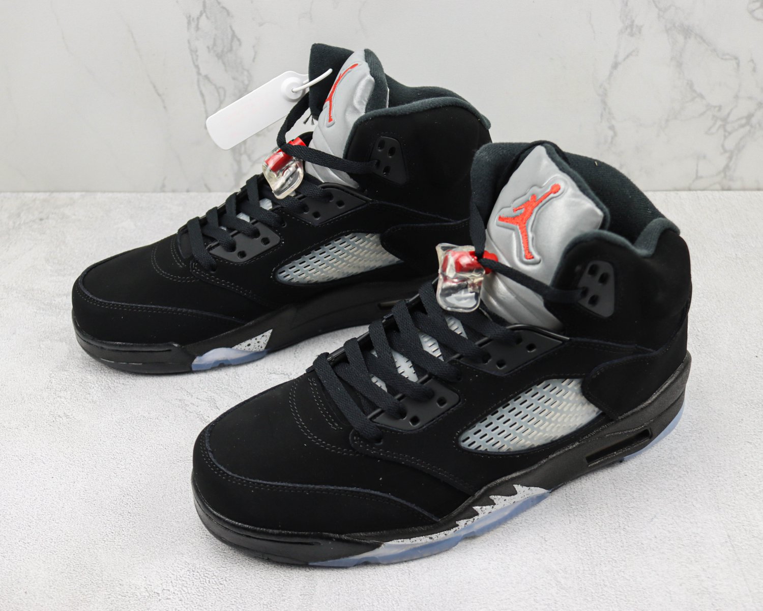 black and yellow jordan retro 5