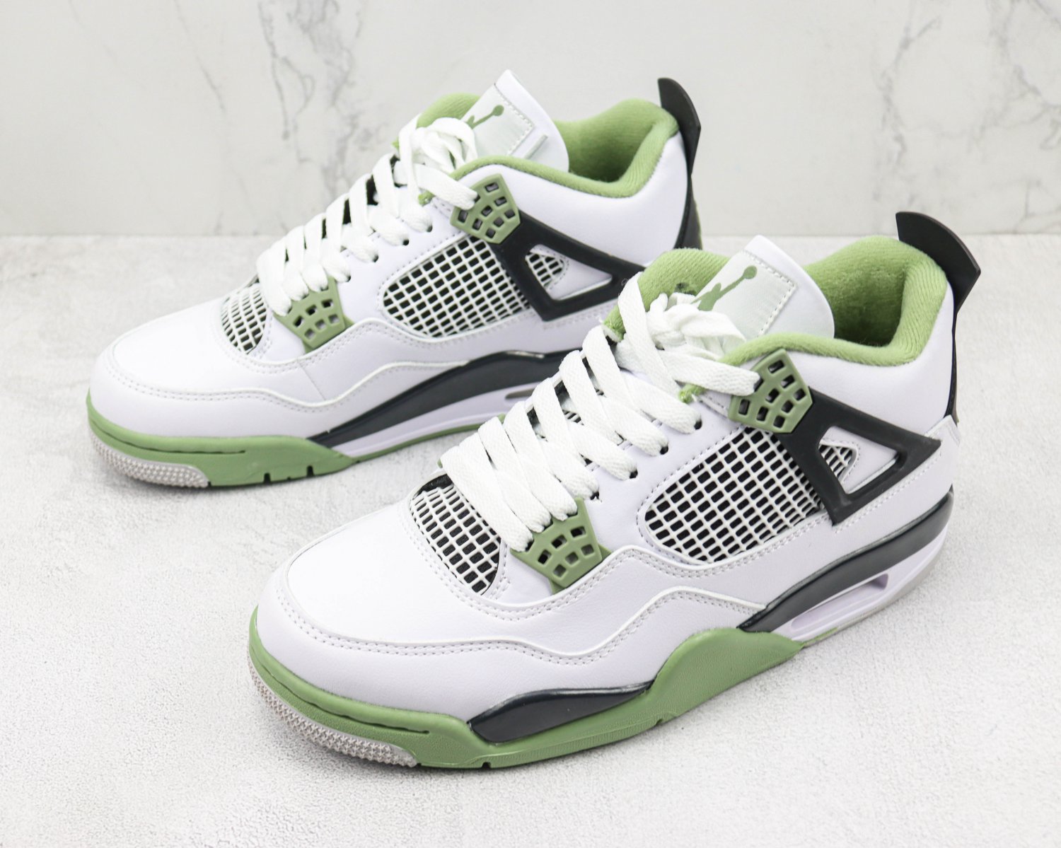 Jordan 4 Retro Seafoam