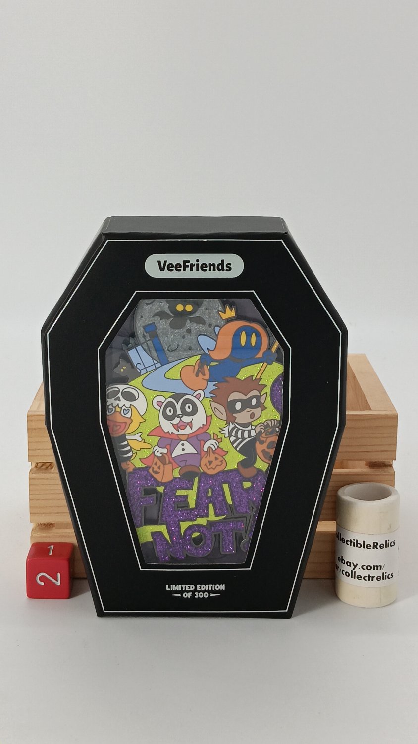 VeeFriends New York Comic Con 2024 Halloween Fear Not Plus Size Pin & Case Limited 300 NYCC