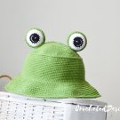 Crochet cute frog bucket hat women men Custom knit funny green fisherman hat
