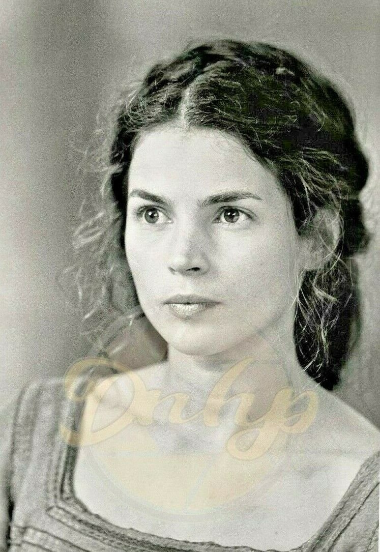 FIRST KNIGHT Julia Ormond 8x10 B&W (1 photo) 1995 Promotional Movie Lobby Card