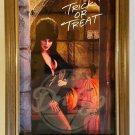 ELVIRA Trick Or Treat Halloween Card Ambassador Hallmark Horror 1980s USA 12