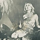 KING KONG Jessica Lange In Kongs Hand 8x10 B&W Movie Photo 1976 Vintage