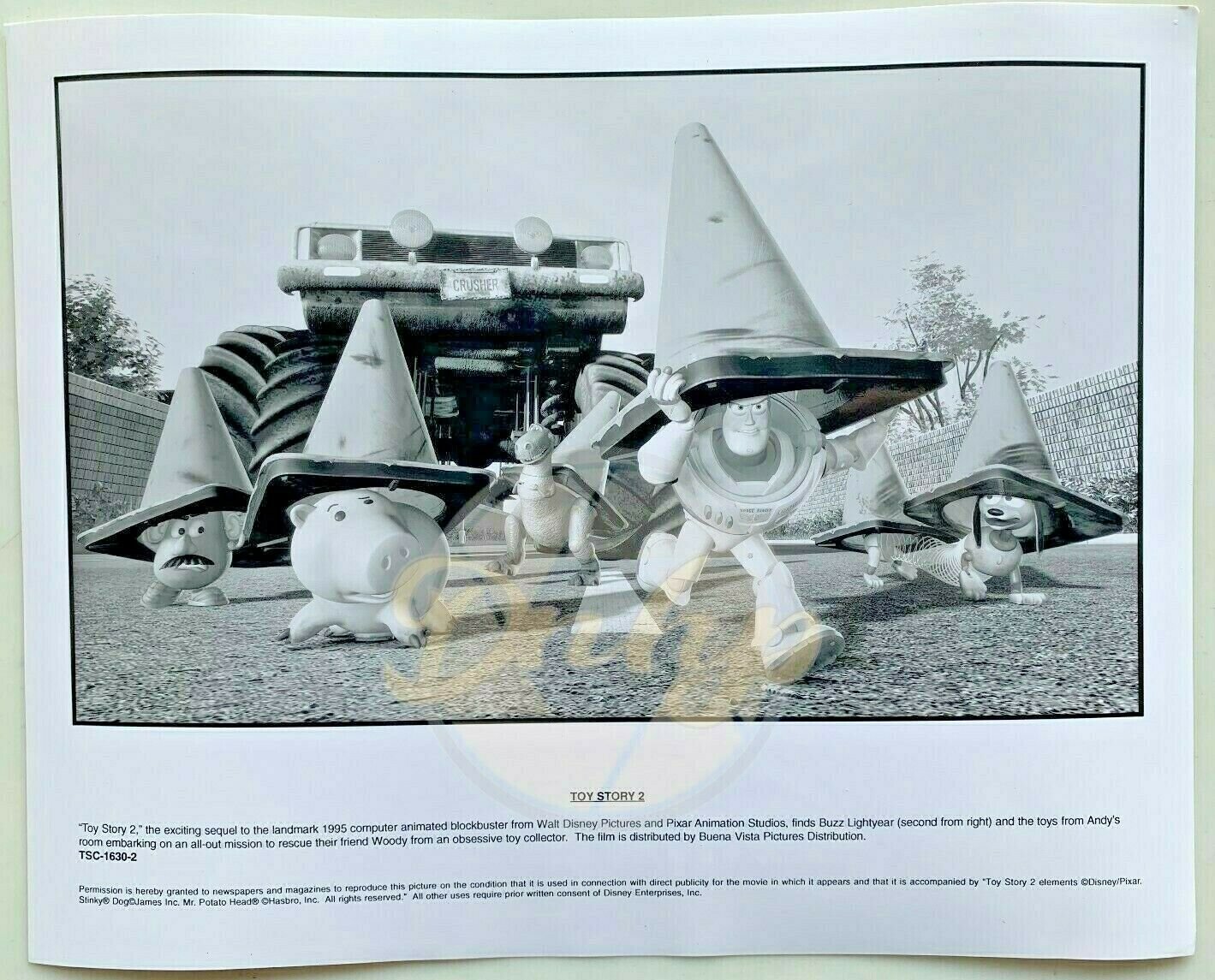 TOY STORY 2 Traffic Cone Scene 8x10 B&W (1 photo) 1999 Movie Promo ...