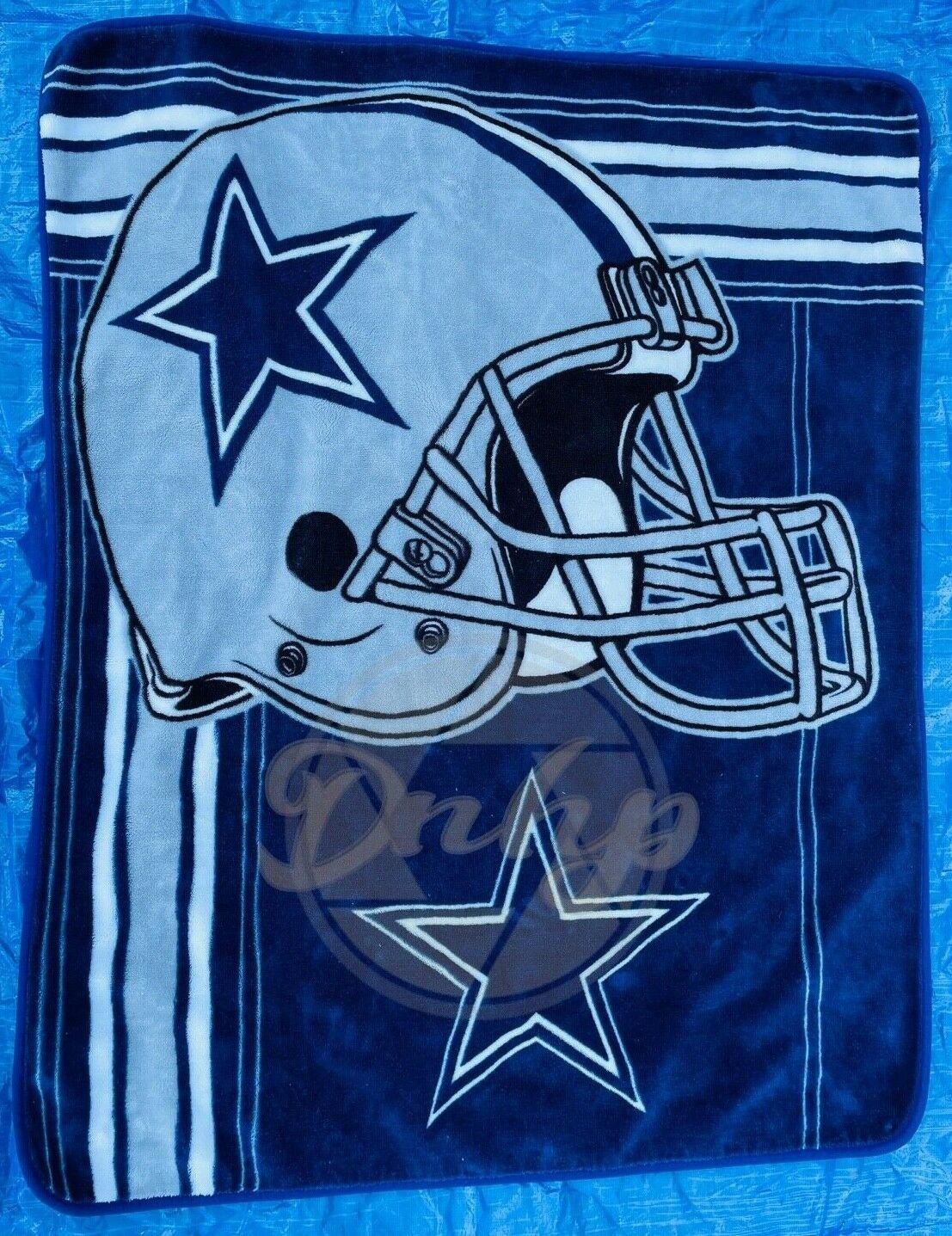 DALLAS COWBOYS Helmet And Logo 45x56 Throw Blanket No Tag