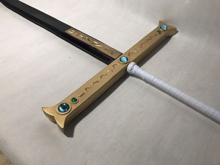 Mihawk One Piece Cosplay Yoru Sword