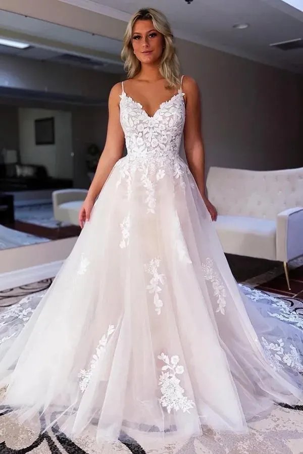 Gorgeous Boho Wedding Dresses Bridal Gown Lace Applique Spaghetti Straps A Line Covered