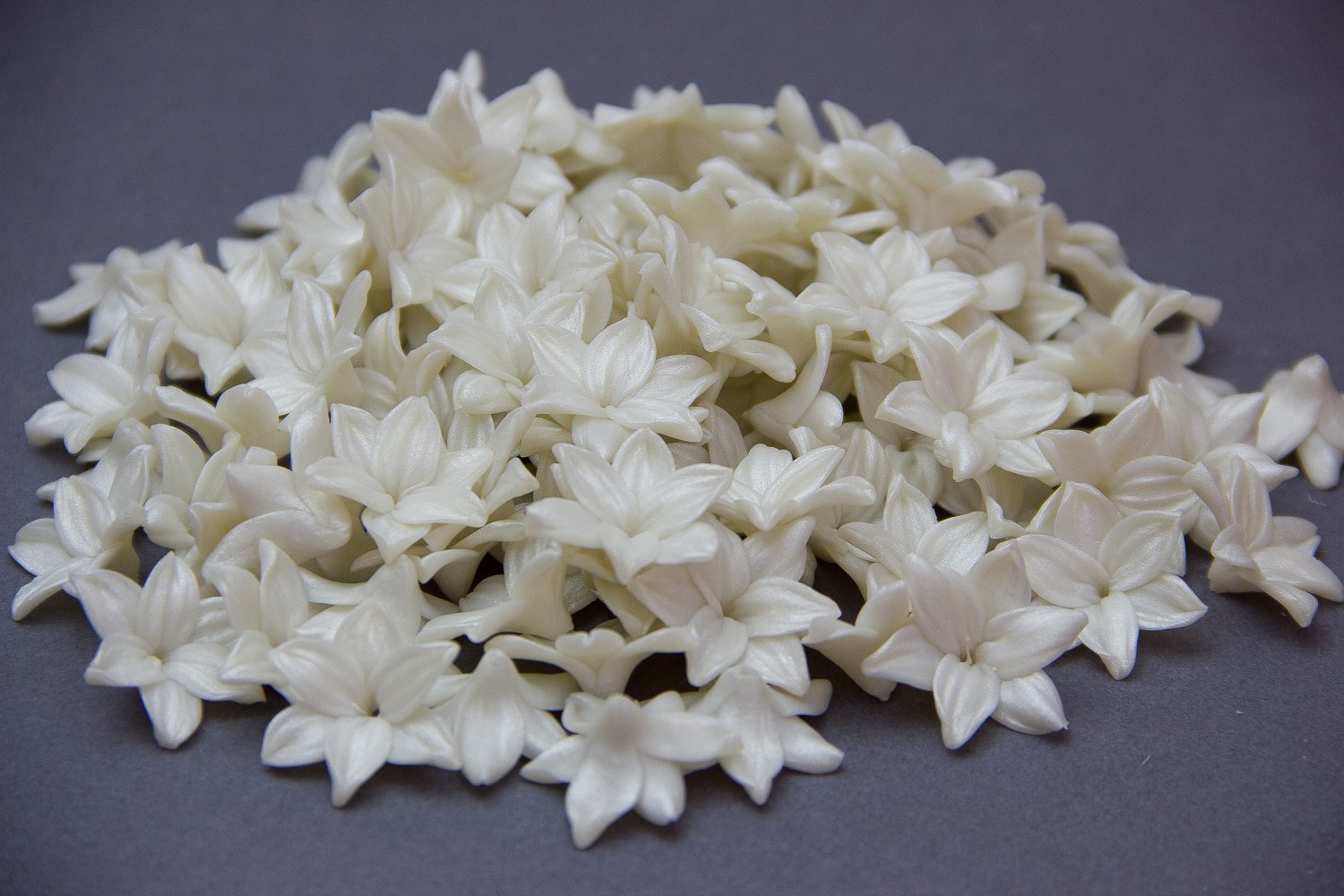 Pearl Lily flowers Beads, Polymer Clay Beads, lily flowers 2-2.5cm Supplies handmade beads