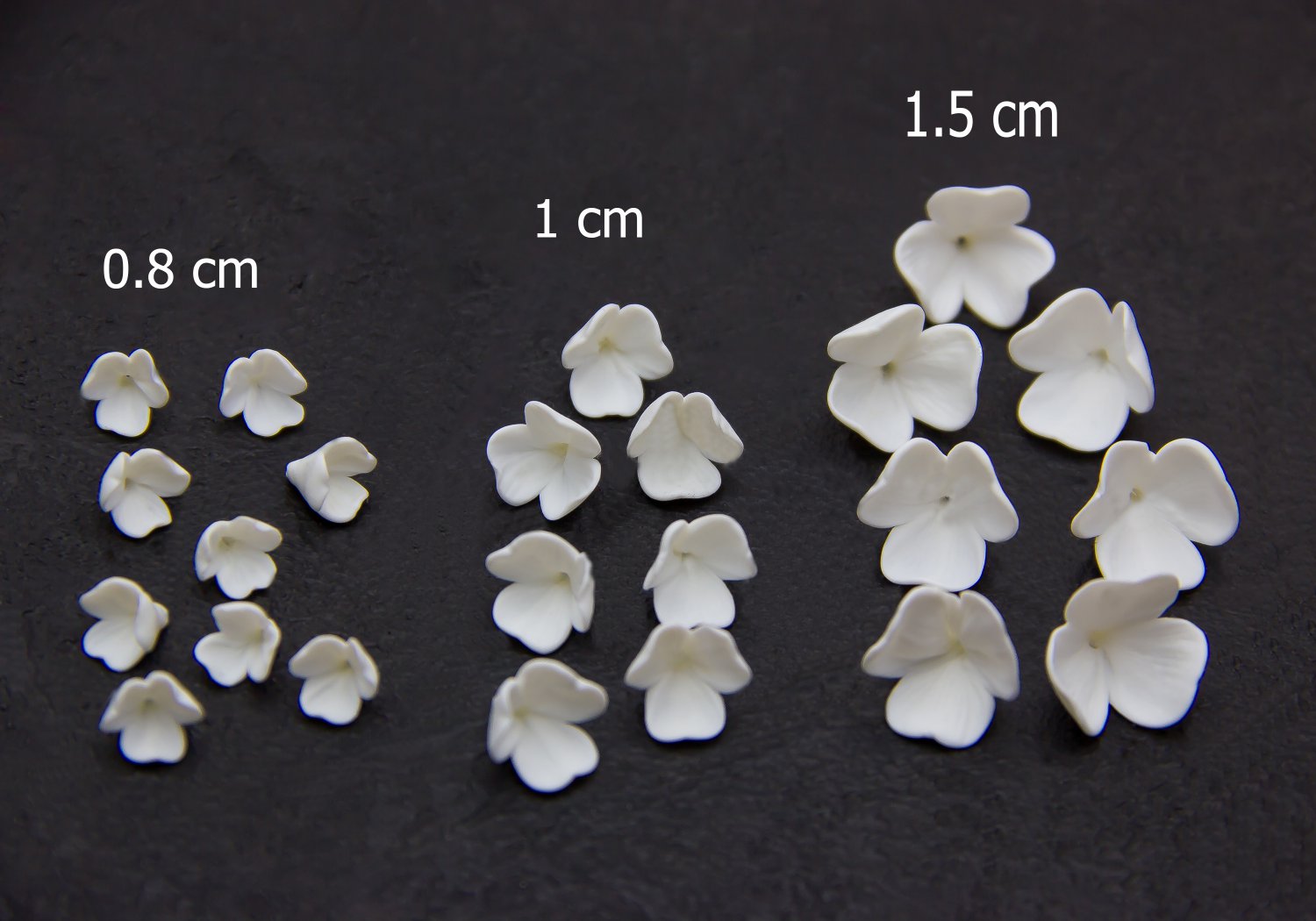 White Small flowers beads 0.8cm, 1 cm. 1.5 cm. Floral beads with three petals, Supplies beads