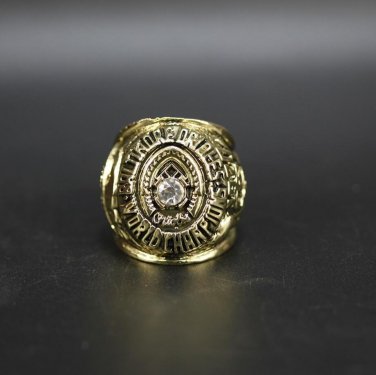 Size 11 Baltimore Orioles 1970 World Series Championship ring Fans Gif