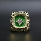 Size 11 Oakland Athletics 1989 World Series Championship ring Fans Gif