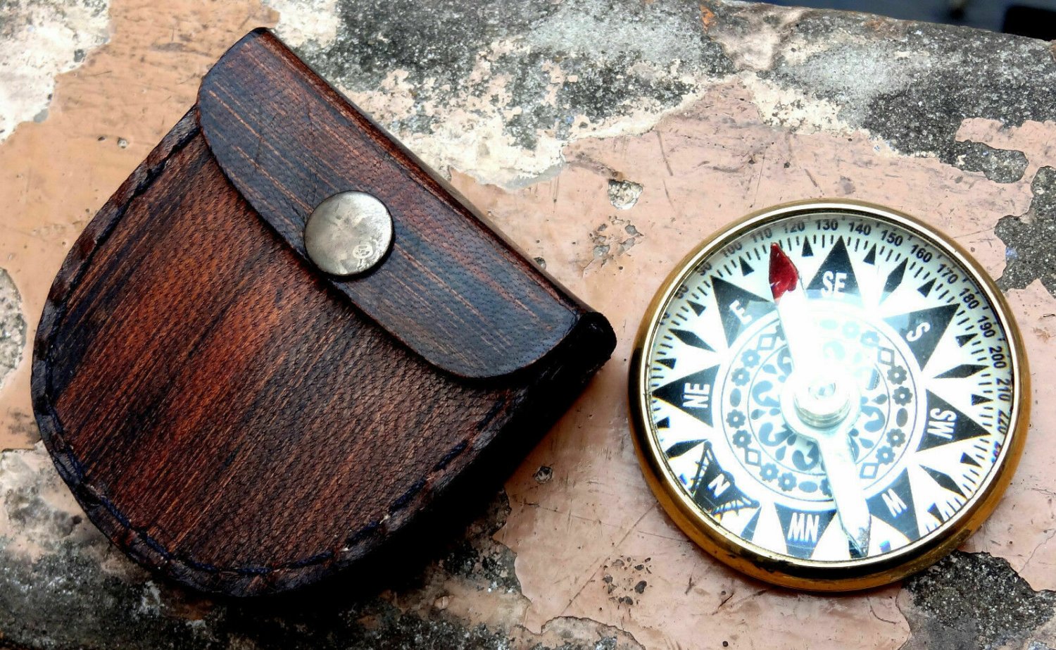 VINTAGE BRASS MARINE OPEN FACE ANTIQUE DESKTOP LENSATIC COMPASS