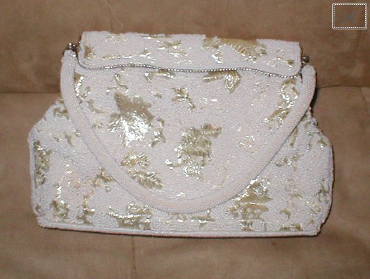 Vintage 1940's off-white Beaded latch-top Evening Bag Purse