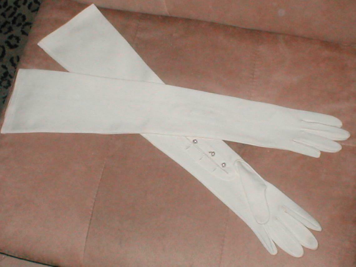 Vintage 1950's OFF-WHITE nylo cotton Opera-length Long Gloves by FOWNES