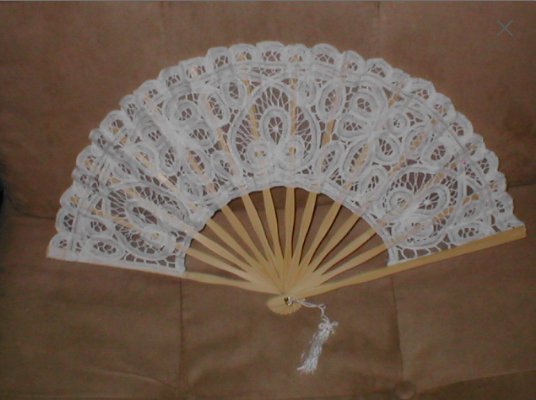 Vintage Ivory Cotton Lace Folding Fan