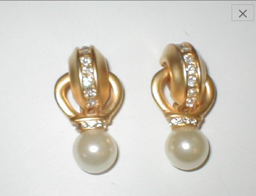 Vintage Pearl and Rhinestone matte gold Statement Earrings