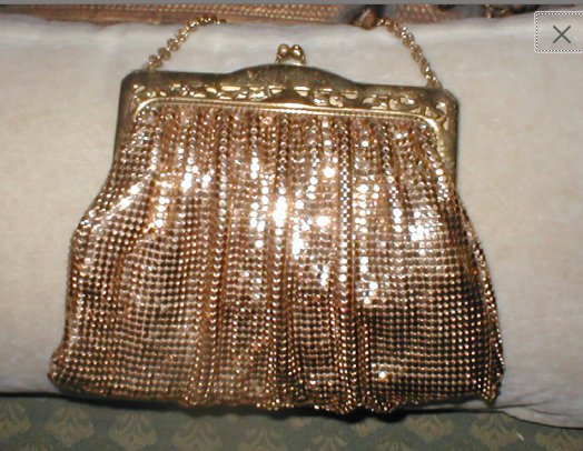 Vintage Whiting & Davis Gold Metal Mesh Evening Purse w/ Filigree Frame