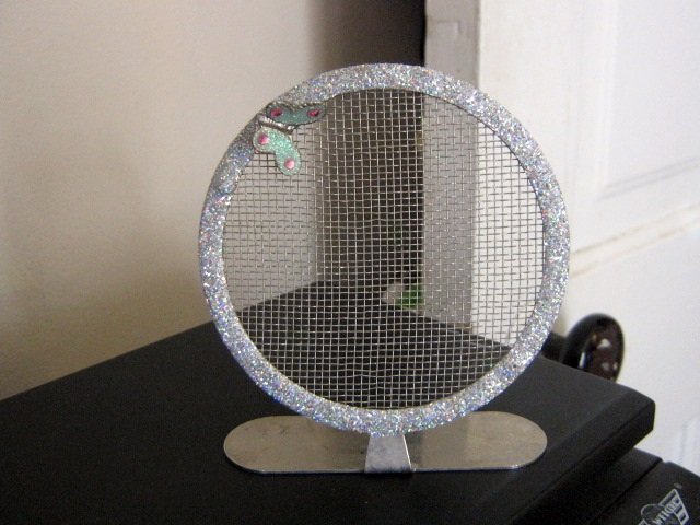 claire's earring stand