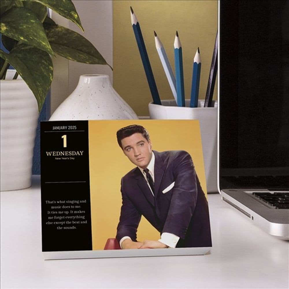 Elvis 2025 Desk Calendar