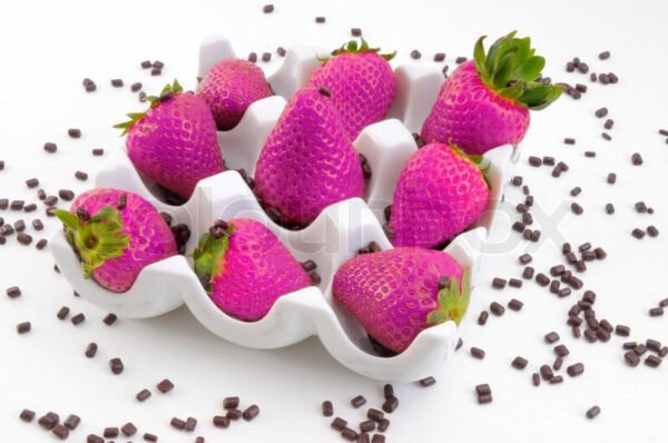 200 Seeds Pink Strawberries Berries Fruit Healthy Strawberry Fresh Garden