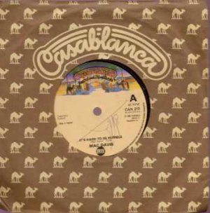 Mac Davis - It's Hard To Be Humble - UK 7" Single - CAN210 ex/ex