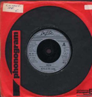 Kool & The Gang - Fresh - UK 7" Single - DE18 ex/ex