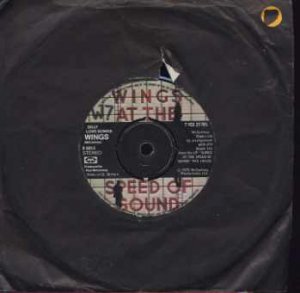Wings - Silly Love Songs - UK 7" Single - 7YCE21785 ex/ex