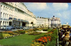 The Carpet Gardens EASTBOURE Postcard   Jarrold & Sons Ltd
