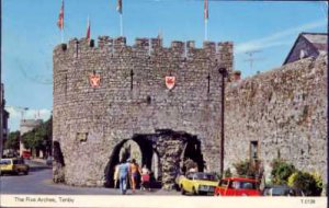The Five Arches, Tenby Postcard - Dennis
