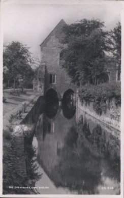 THE GREYFRIARS ,CANTERBURY KENT POSTCARD - W.SCOTT RP