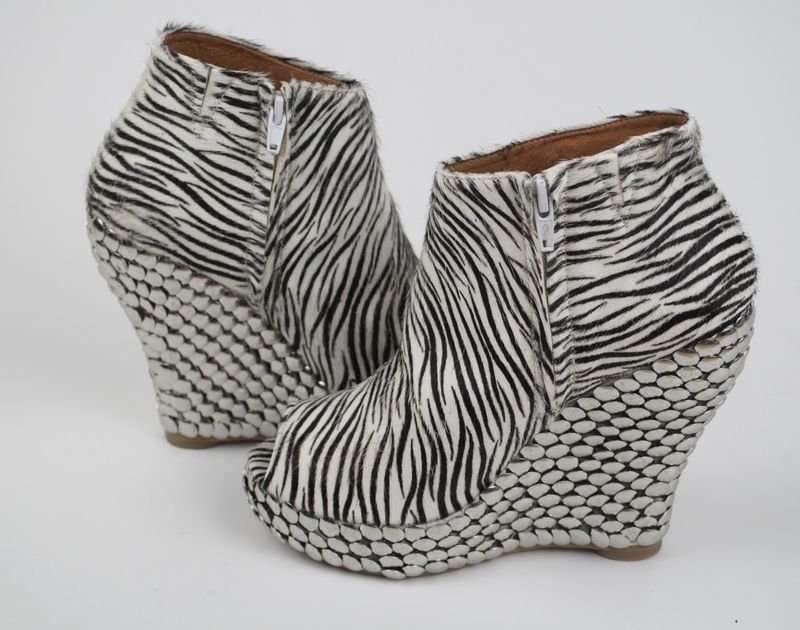 Jeffrey Campbell Shoes Zebra Fur Tick Wedge 8.5, 8 1/2, Silver Studded ...