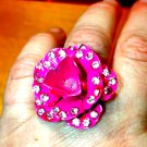 Beautiful vintage pink rose and rhinestone ring