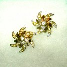 Sarah Coventry earrings~clip-on