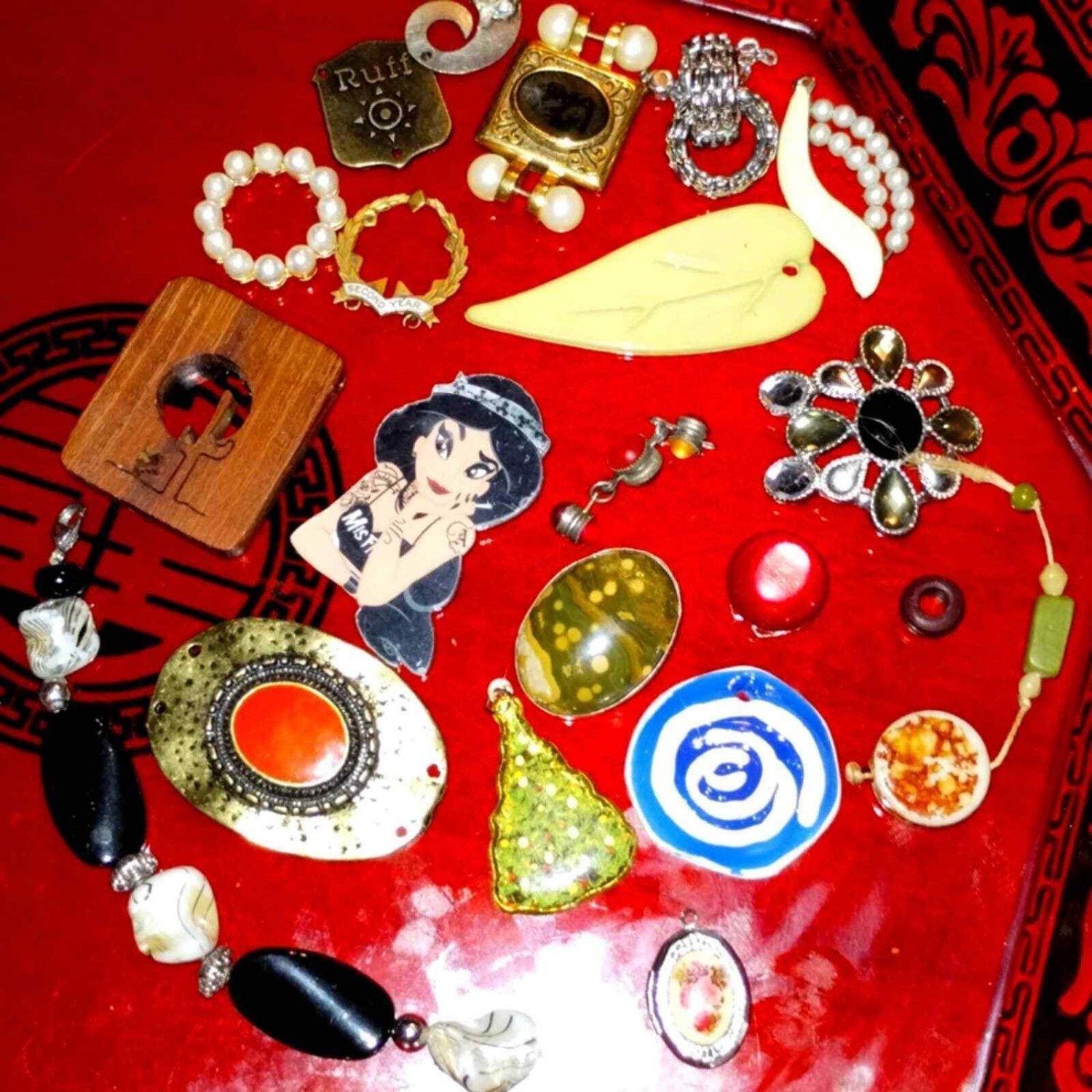 Beautiful vintage craft jewelry lot