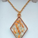 pendants for women's necklaces made of natural flowers.3cm in length