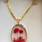 pendants for women's necklaces made of natural flowers.3cm in length