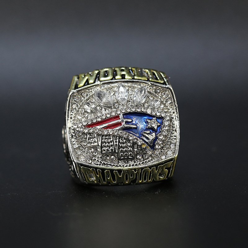 2016 New England Patriots Replica Championship Ring