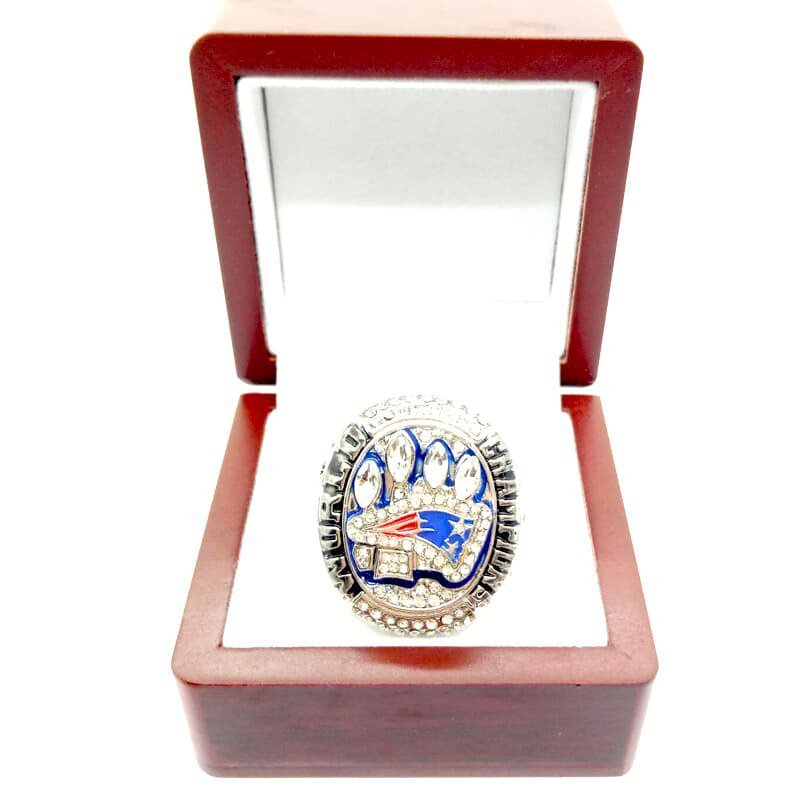 2014 New England Patriots Replica Championship Ring Brady 2