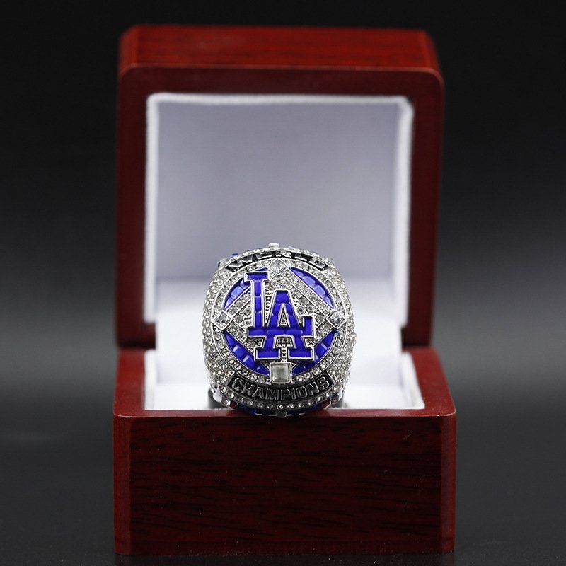 Betts / MLB 2020 Los Angeles Dodgers World Series Championship Ring