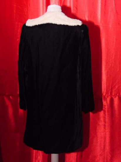 Wonderful 1920s Unlabeled Black Velvet Coat w Ermine Collar & Cuffs