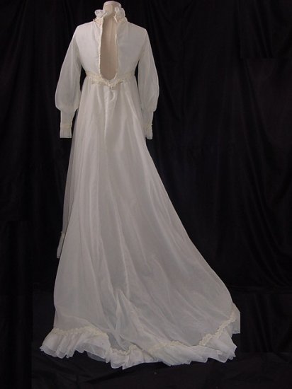 Wedding Gown Bridal Empire Waist 1970s wedding dress Hippy Boho ...