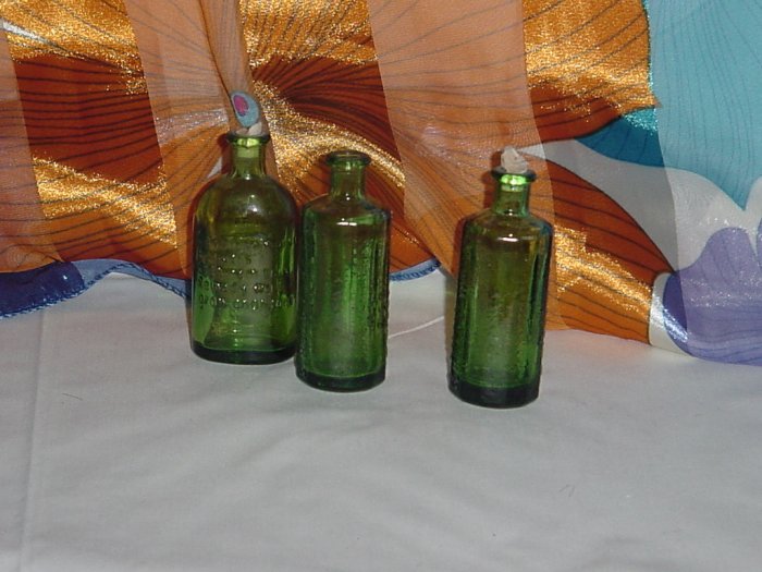 Bitters bottles Green reproduction Wheaton bottles 1872 28
