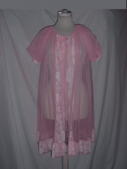 Gaymode Vintage Pink peignoir Small underlay nylon chiffon robe ...