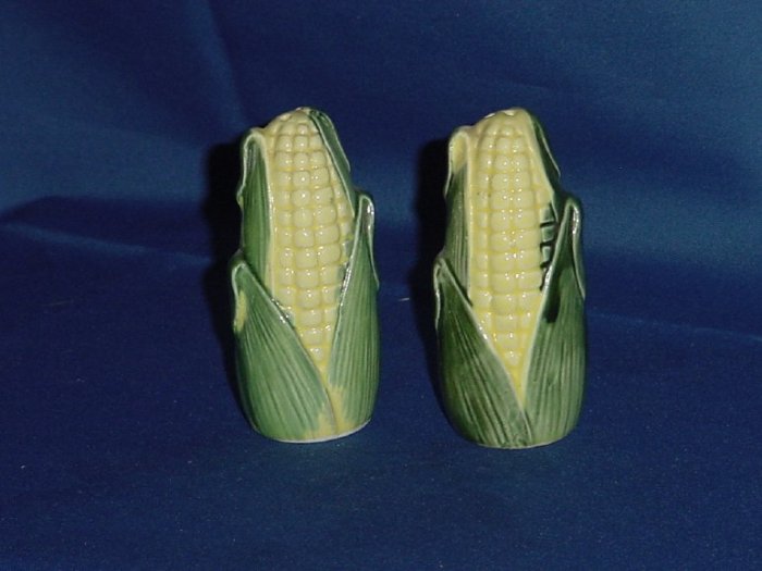 Salt Pepper Shaker Small ears Corn Partially Shucked Japan  No. 90