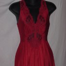 Miss Elaine Classics Nightgown red Small Wide flare skirt No. 91 Miss Elaine Classics Nightgown red Small Wide flare skirt No. 91